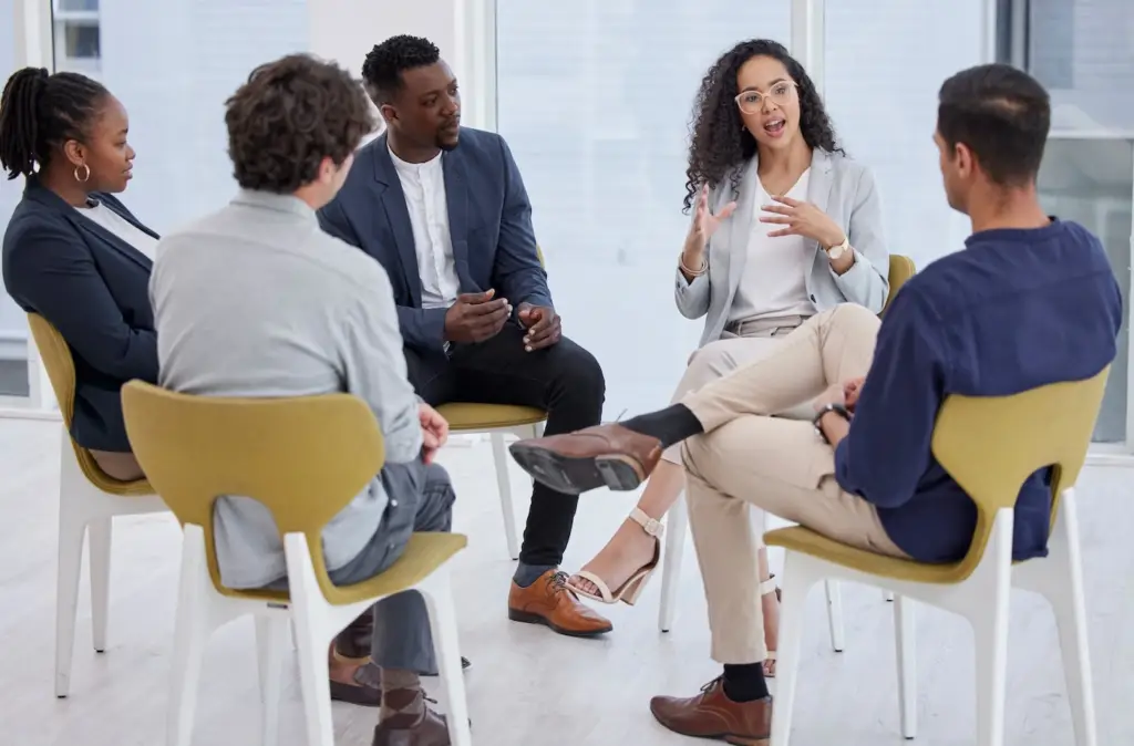 People participate in therapy at rehab for cocaine addiction.